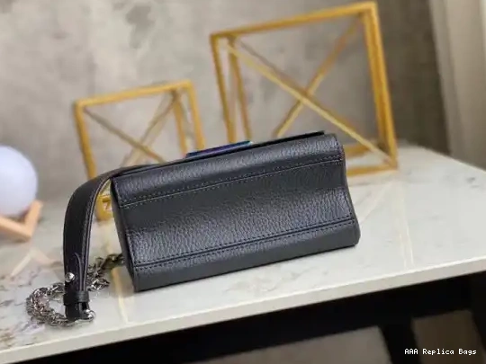 Aaa replica ru LOUIS VUITTON PM TWIST 0601